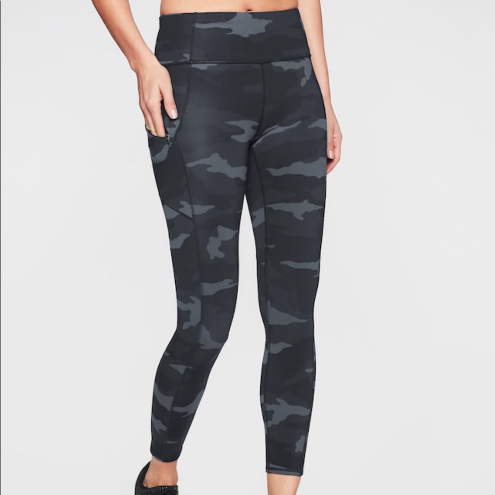Camo Contender 7/8 Tight
